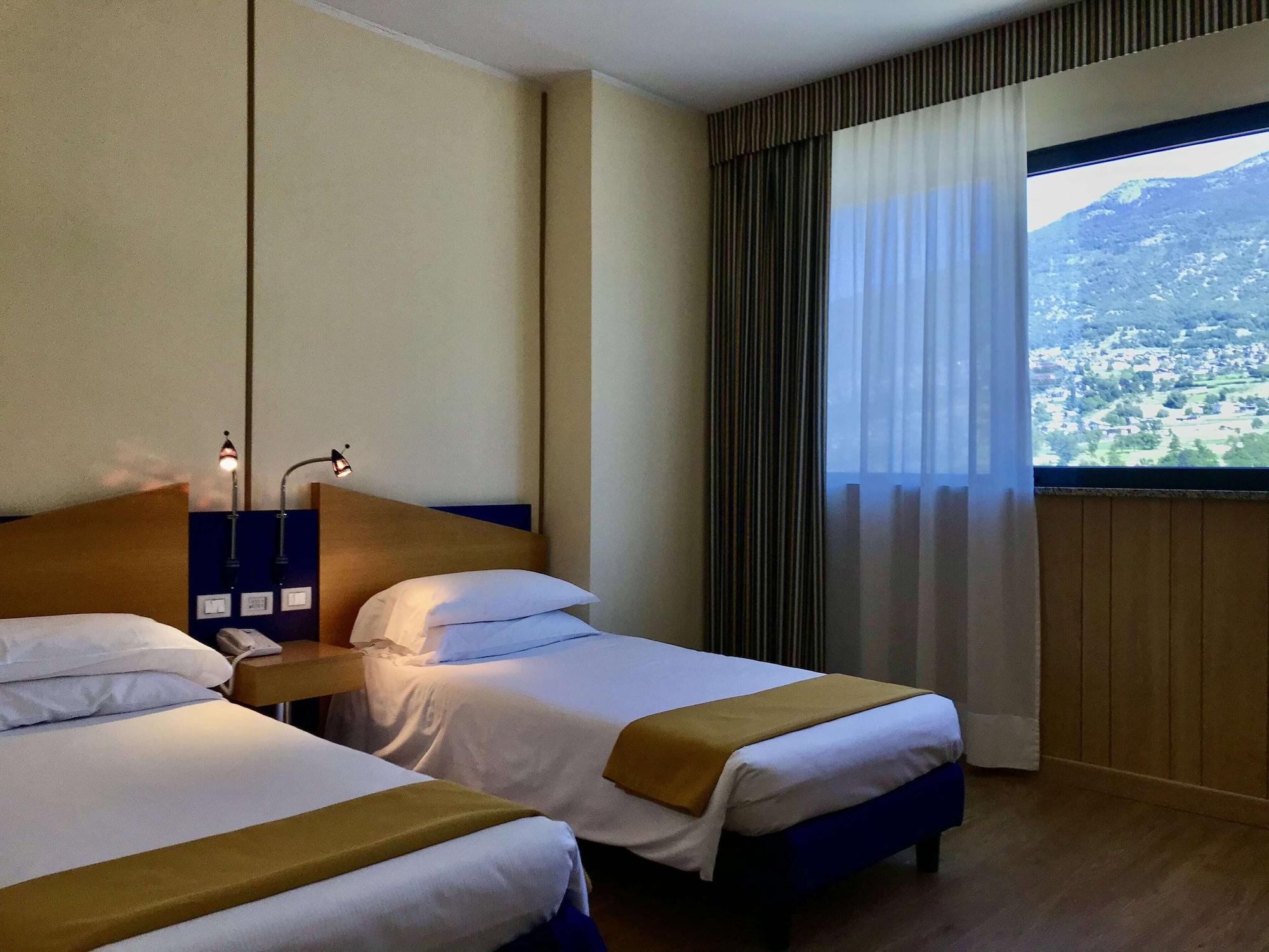 Express Aosta East