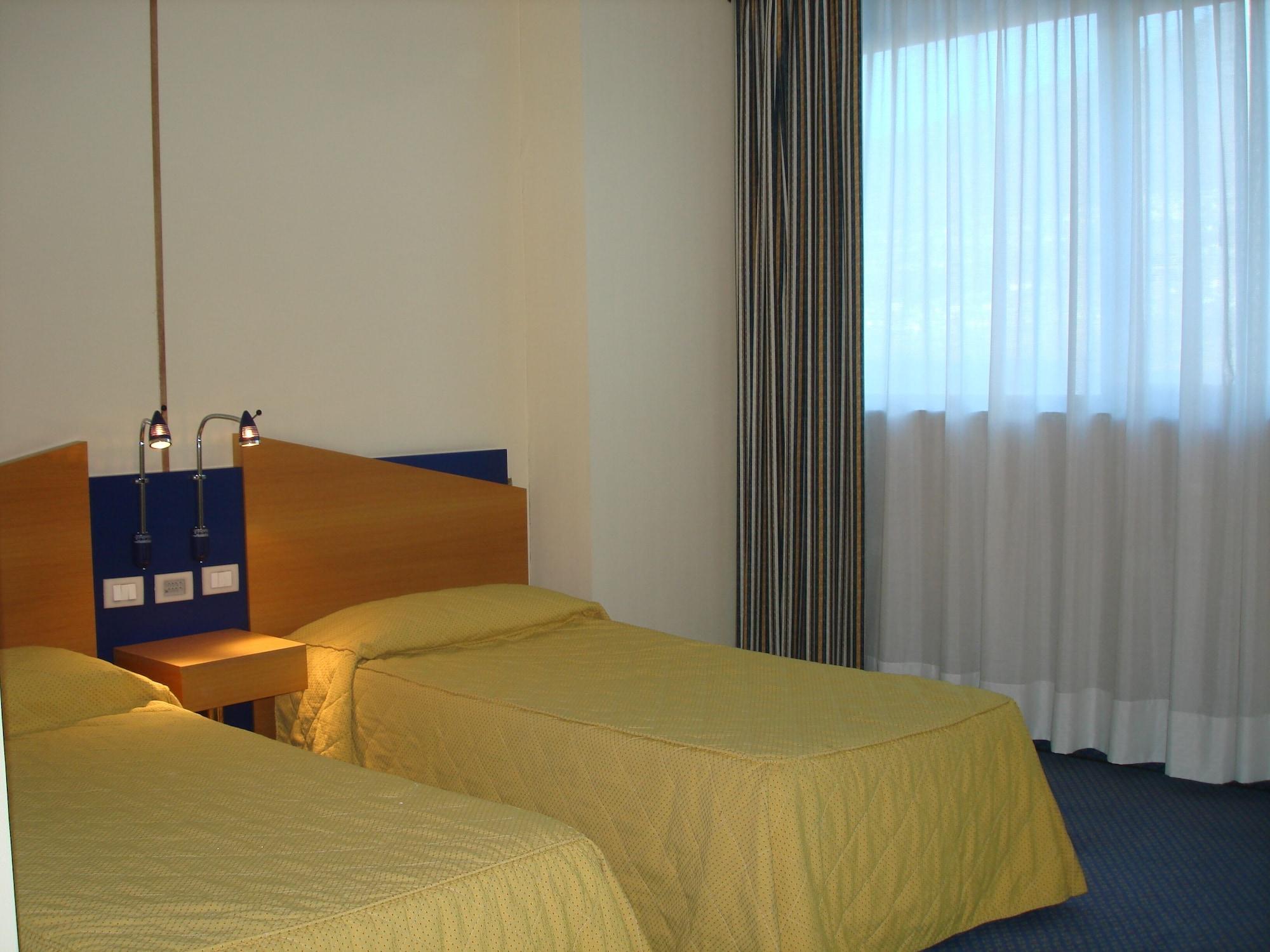 Express Aosta East Hotel