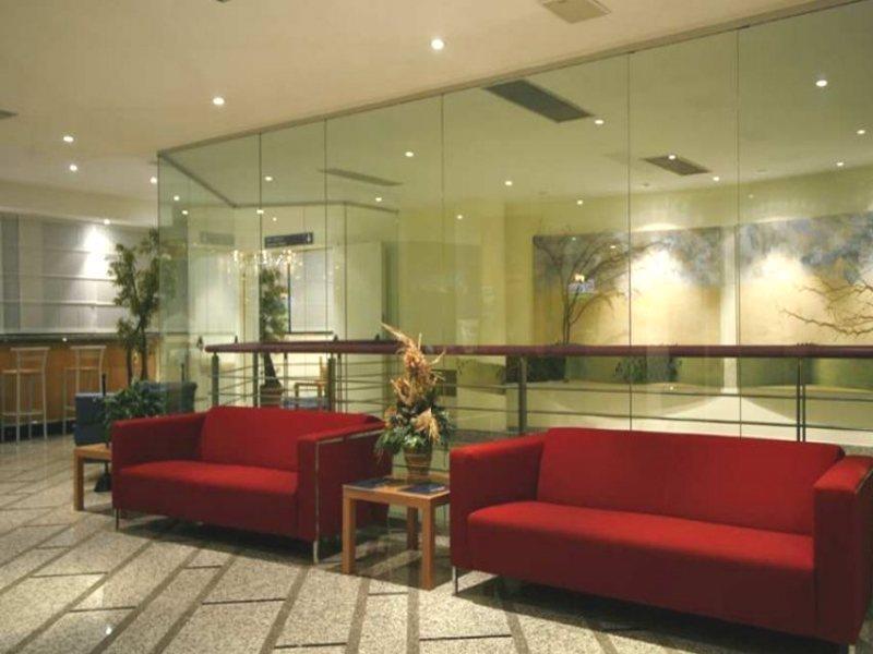 Hotel Express Aosta East 3*