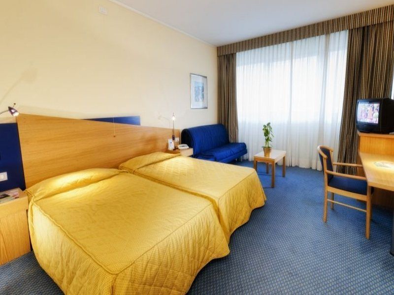 Hotel Express Aosta East