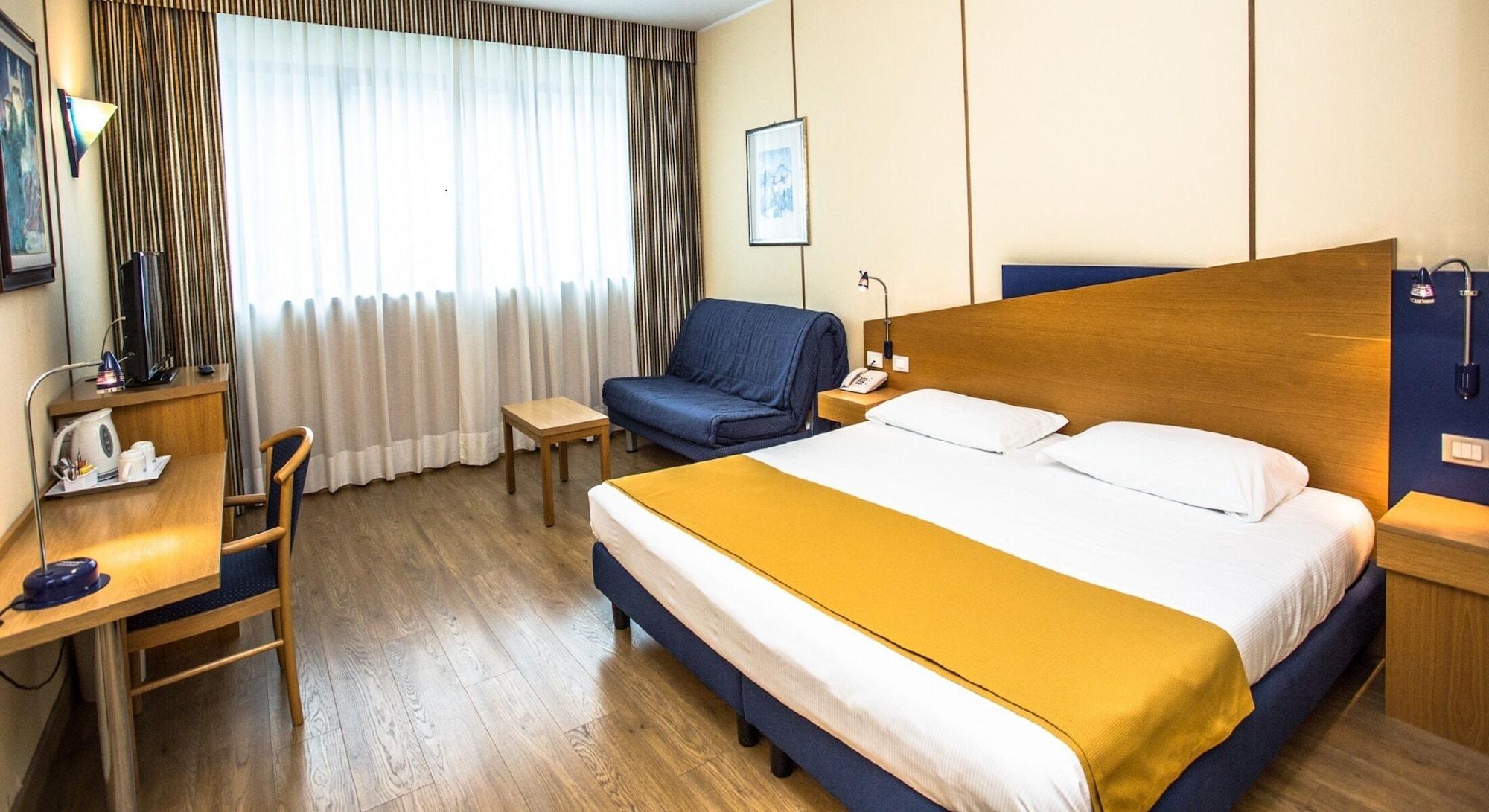 Express Aosta East Hotel 3*